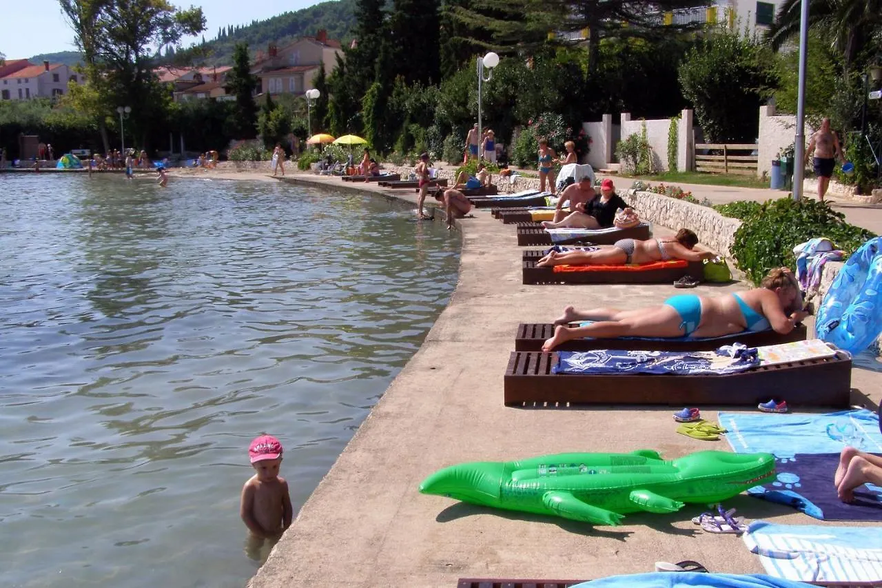 Apartments By The Sea Preko, Ugljan - 15669