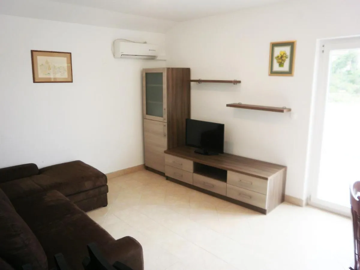 Apartments By The Sea Preko, Ugljan - 15669 Preko